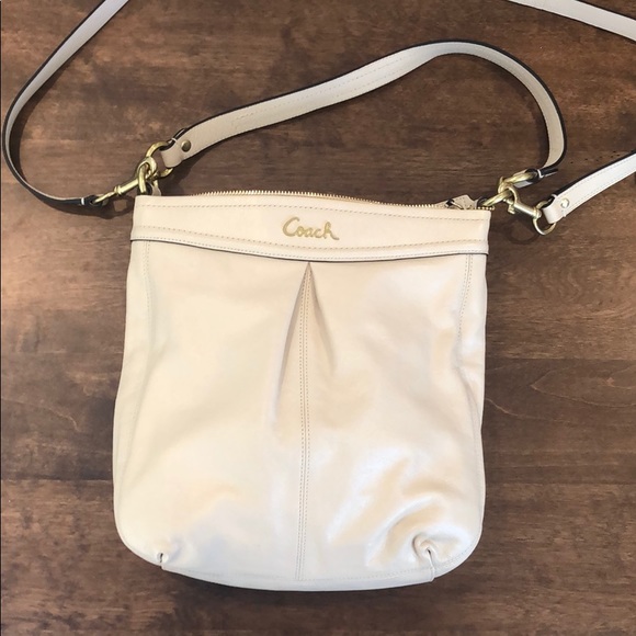 COACH Ashely Cream Carry All Satchel A1381-F20114 - Picture 2 of 7